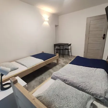 Apartmán Night Point Racibórz Exteriér fotografie