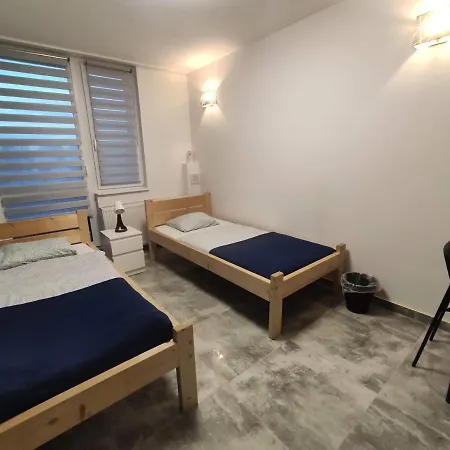 Apartmán Night Point Racibórz Exteriér fotografie