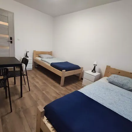 Apartmán Night Point Racibórz Exteriér fotografie