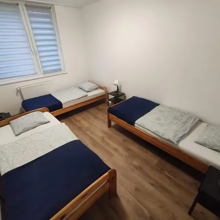 Apartmán Night Point Racibórz Exteriér fotografie
